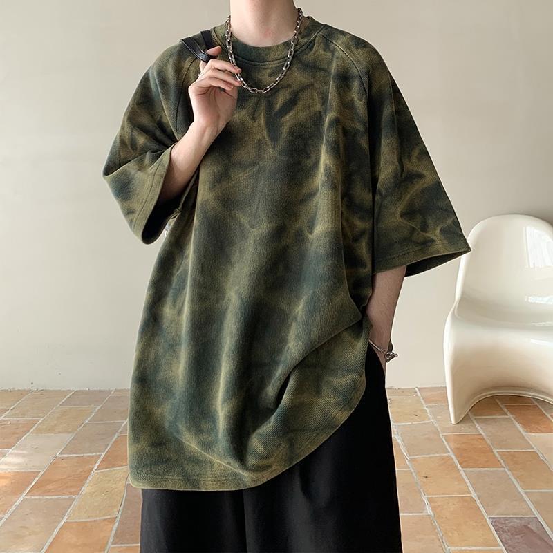 Clothsi Retro Men’s Trendy Loose T-Shirt – Casual Pullover Short Sleeve Tee, Lightweight Thin Fabric, Relaxed Fit Streetwear Top for Everyday Leisure Wear Clothsi